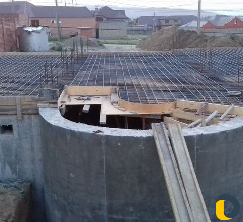 Моналит прикрити бетонне работа и леснитча