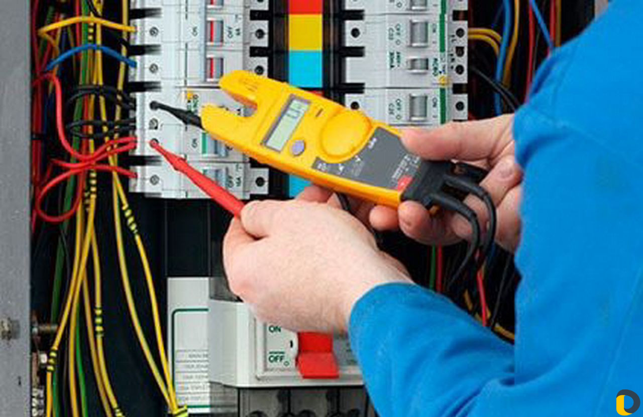 Монтаж электропроводки и Электрооборудования