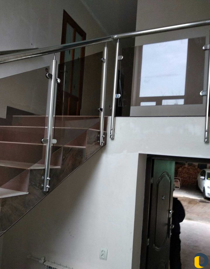 Монтаж перил, ограждения, пандус