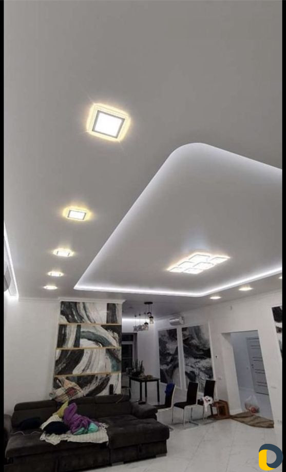 Монтаж подвесного потолка