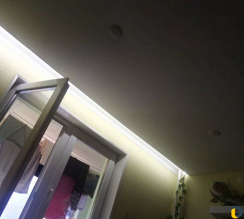 Монтаж подвесного потолка