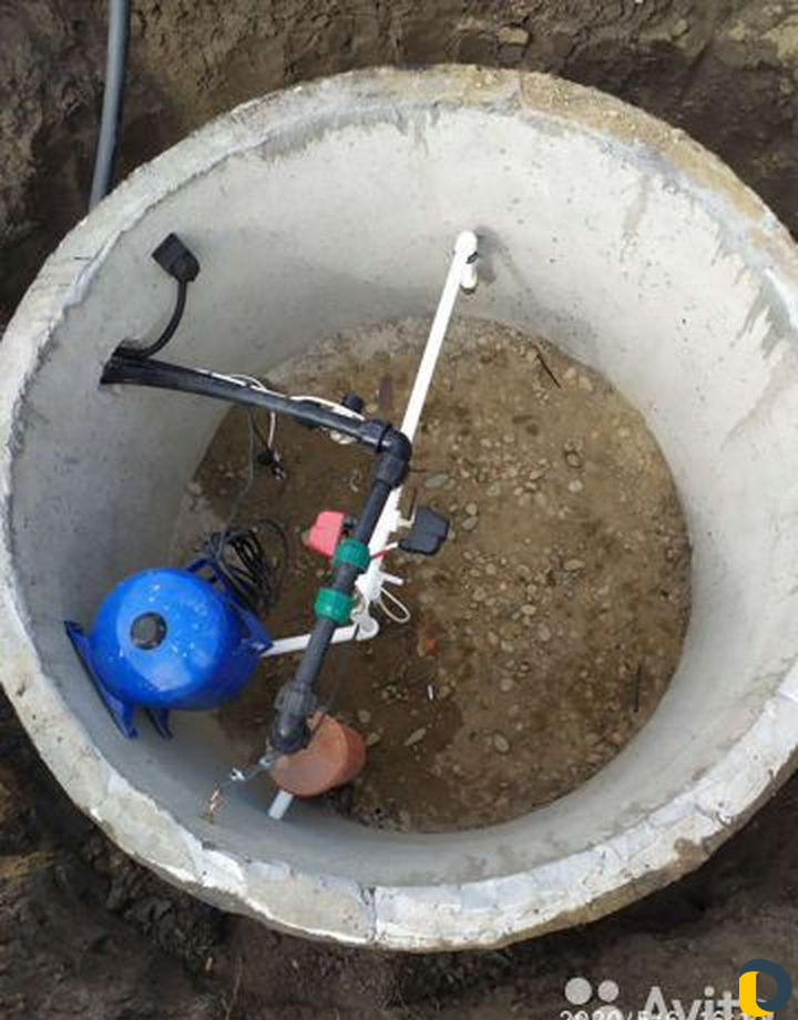 Монтаж, установку оборудования на скважину