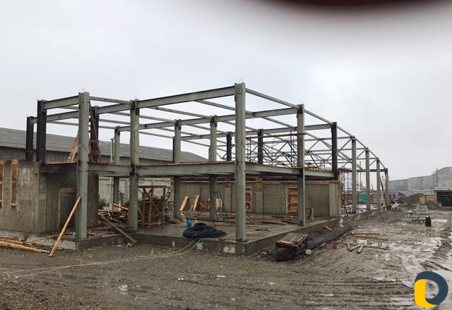 Монтажники сэндвич-панели