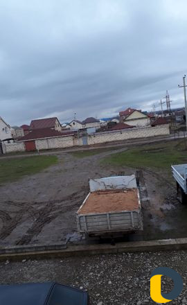 Морской песок, щебень, дрова
