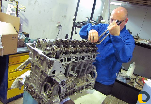 Моторист Ремонт моторов бмв BMW stogarage
