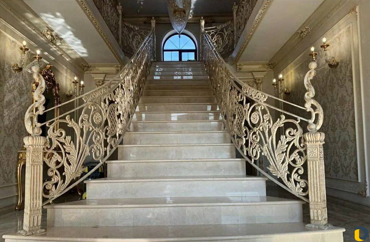 Мраморные лестницы