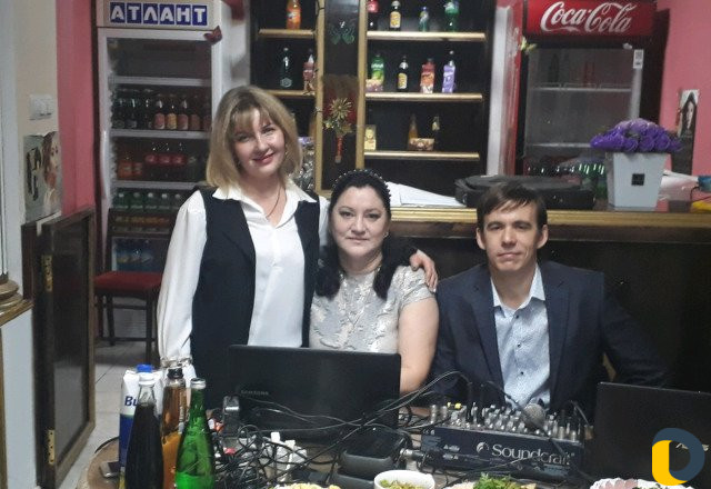 Музыка, певцы, тамада на мероприятие