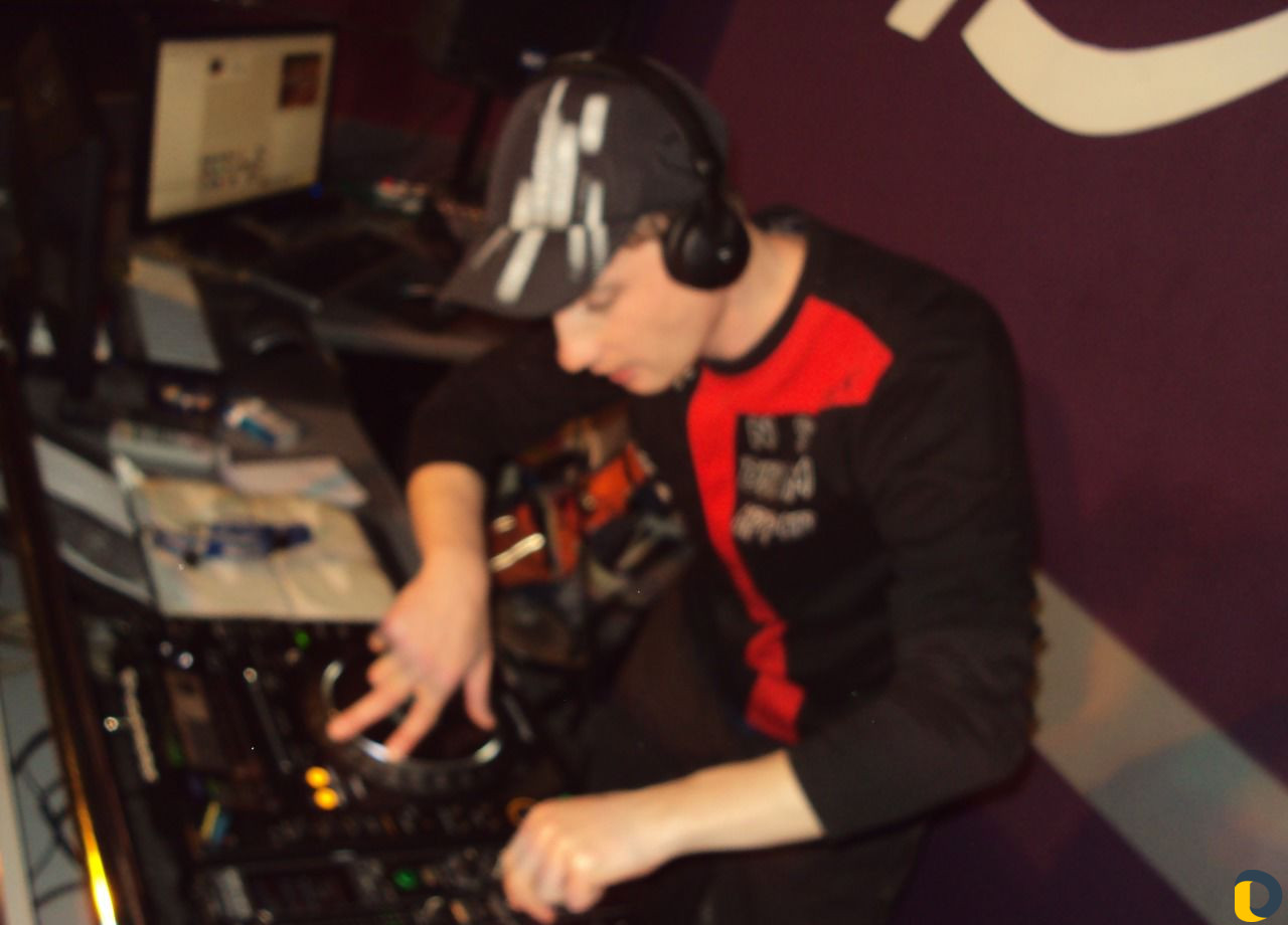 Музыкальное сопровождение/Dj-MC/вокалист