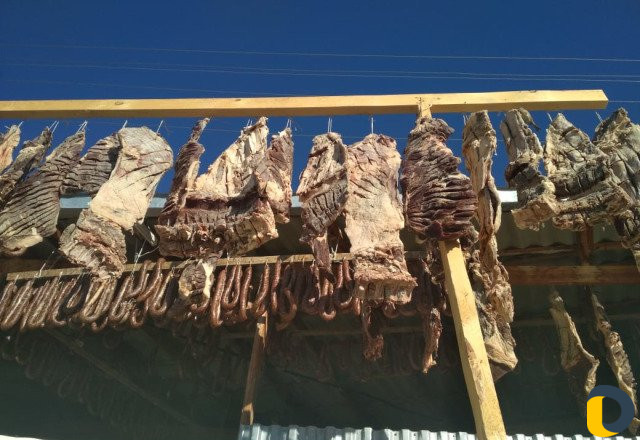 Мясо и колбаса сушеные на заказ