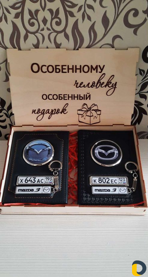 Наклейки на авто Обложка для автодокументов