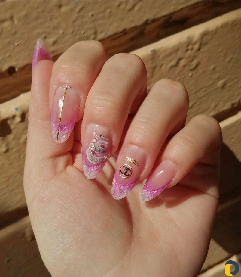 Наращивание ногтей