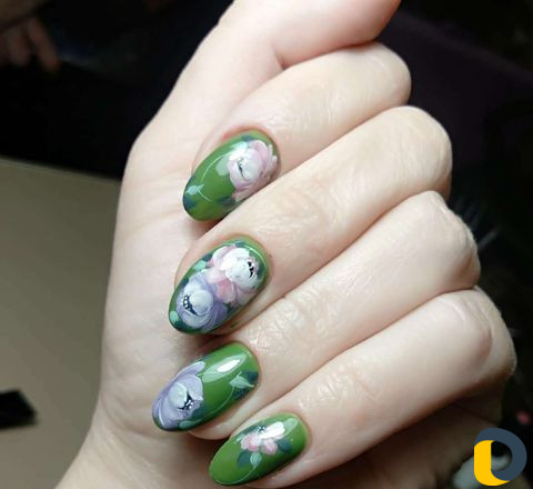 Наращивание ногтей