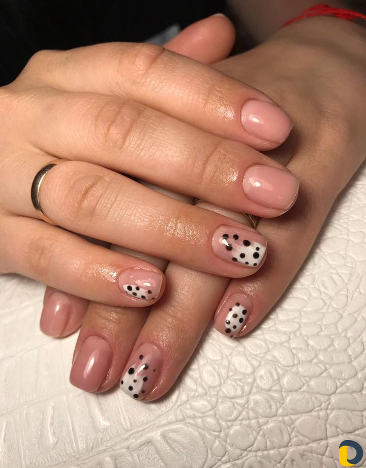 Наращивание ногтей