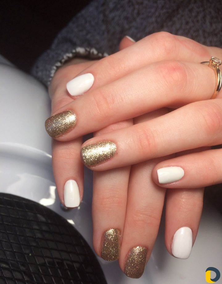 Наращивание ногтей