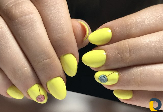 Наращивание ногтей