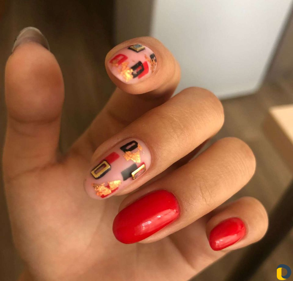 Наращивание ногтей