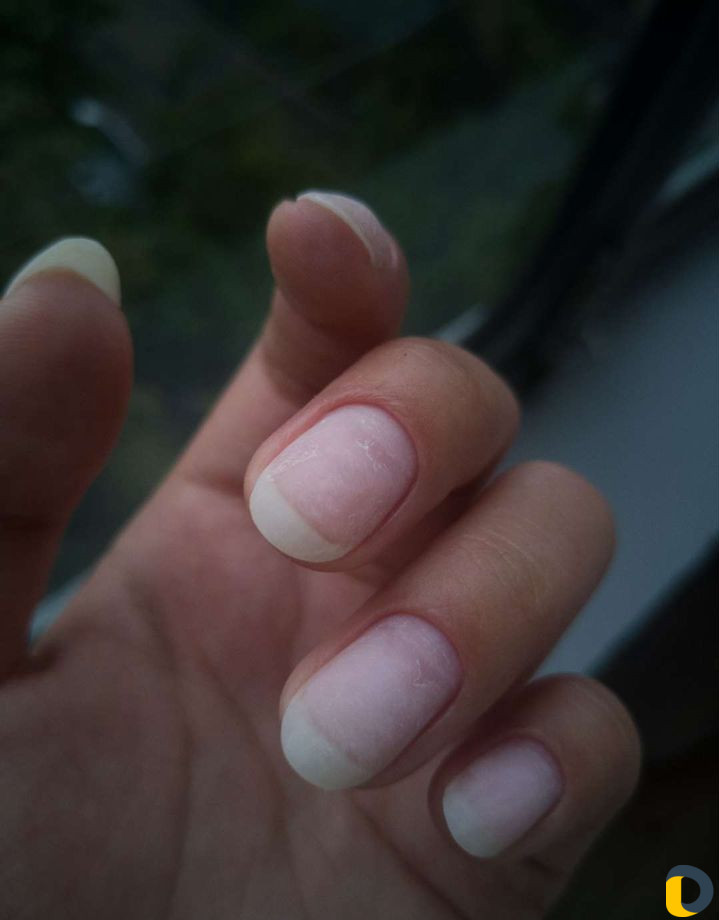 Наращивание ногтей