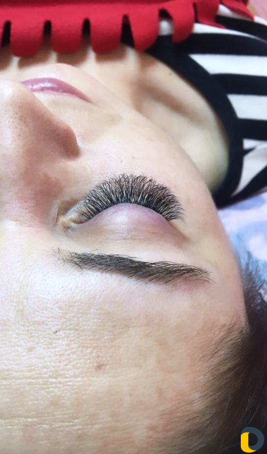 Наращивание ресниц