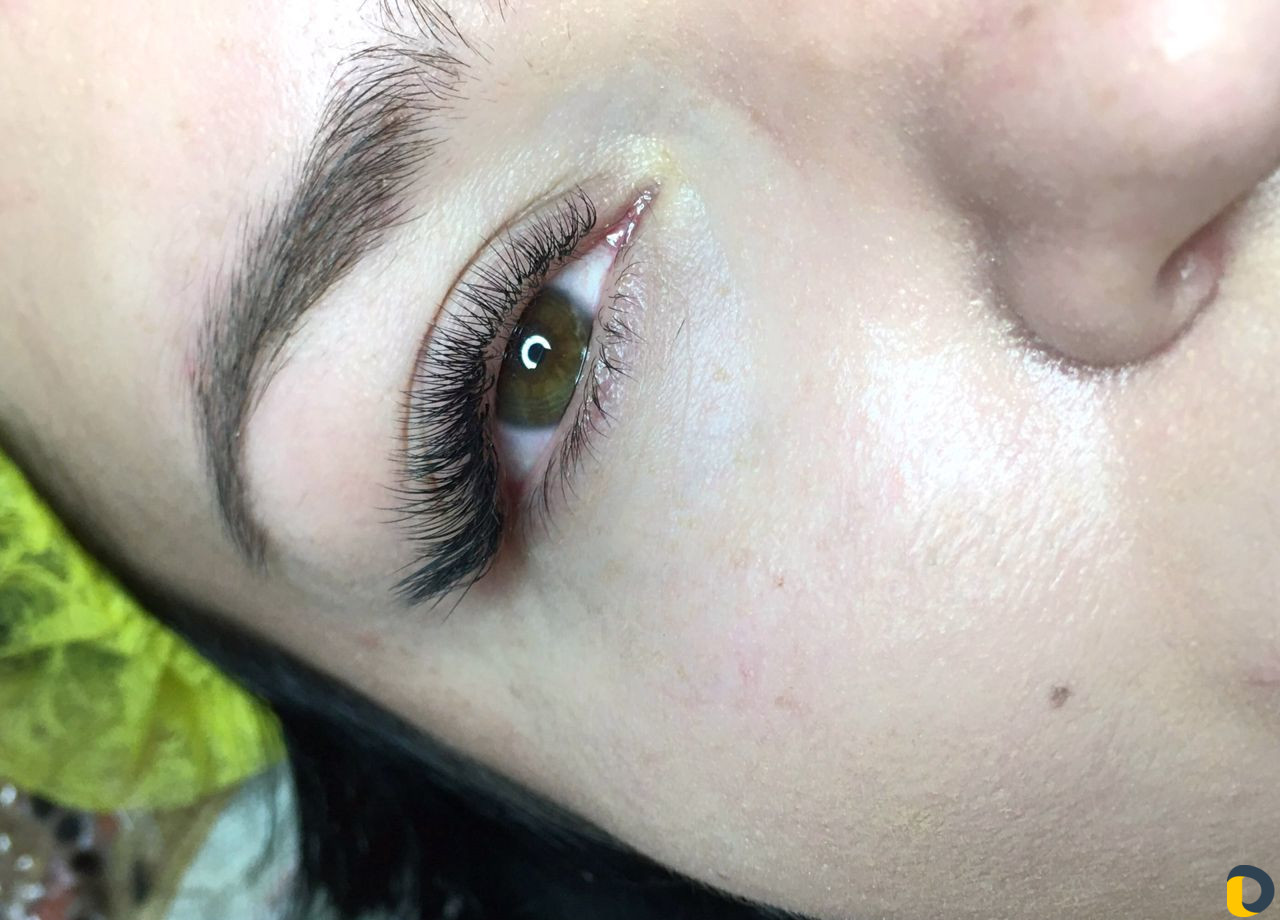 Наращивание ресниц