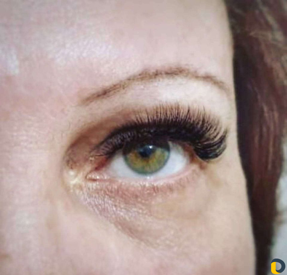 Наращивание ресничек