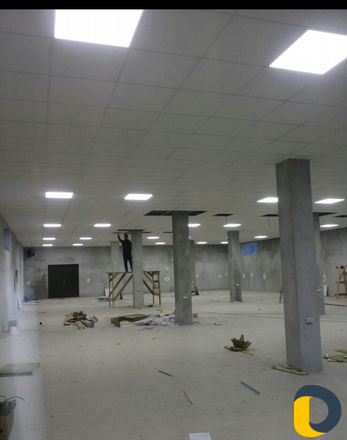 Натяжные и подвесные потолки