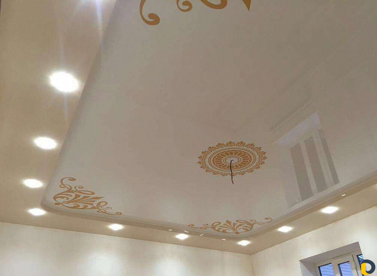 Натяжные Потолки и Жалюзи