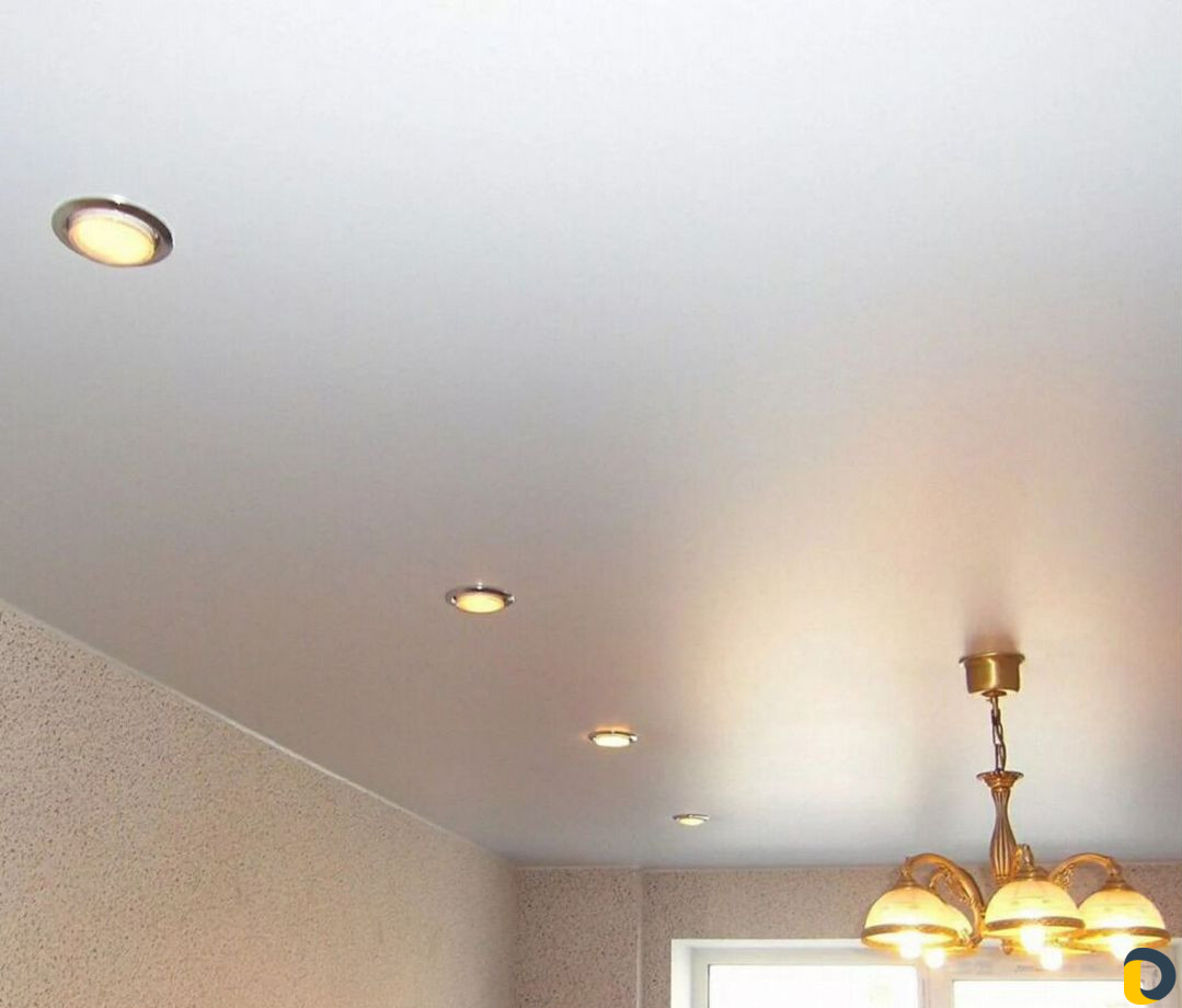 Натяжные потолки матовые