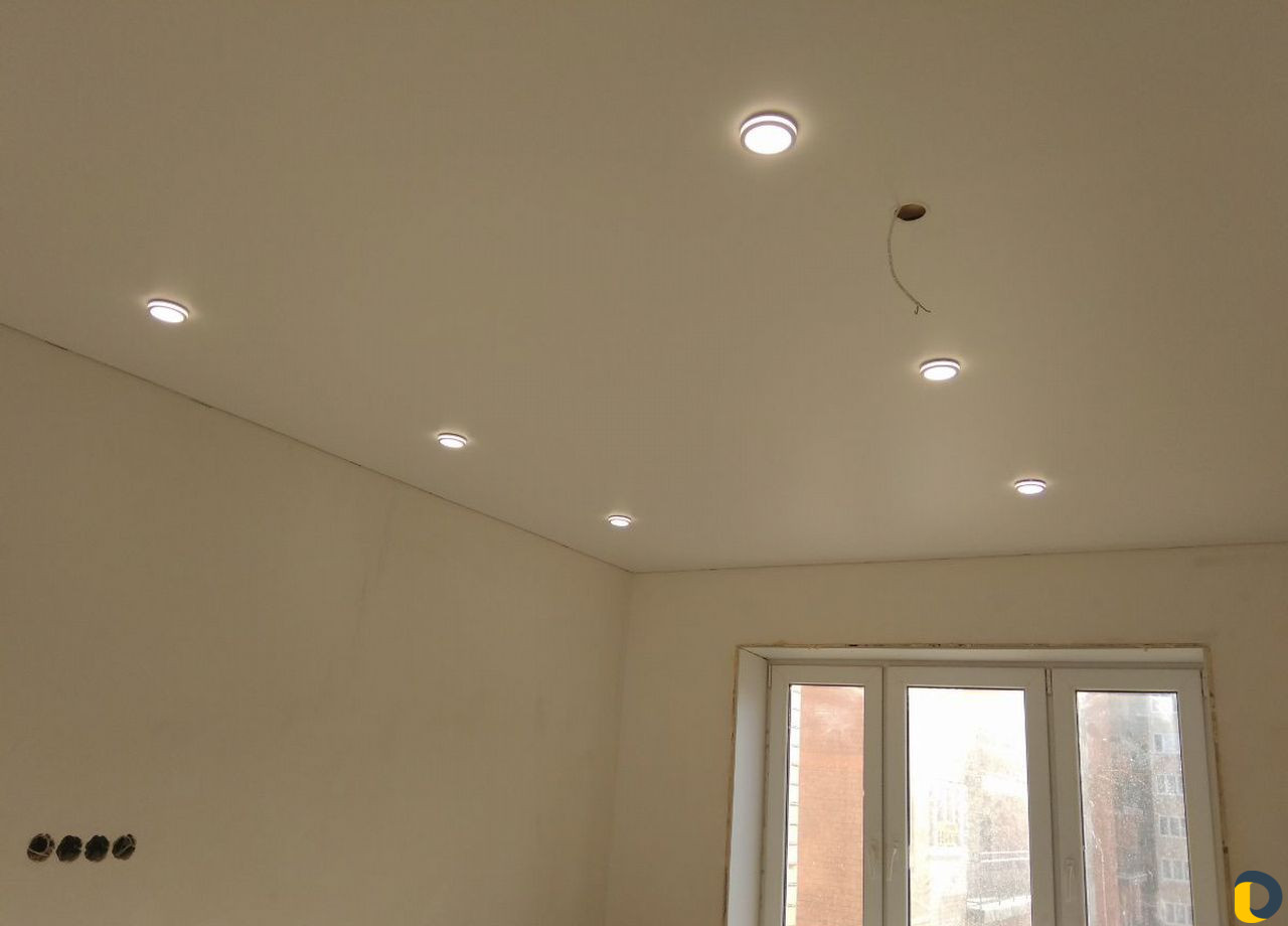 Натяжные потолки, монтаж от профи