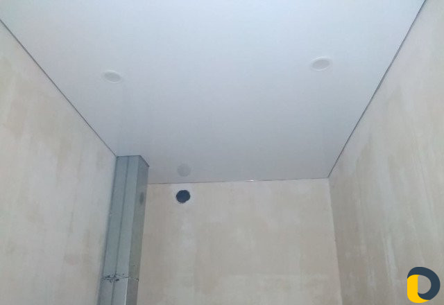 Натяжные потолки от производителя