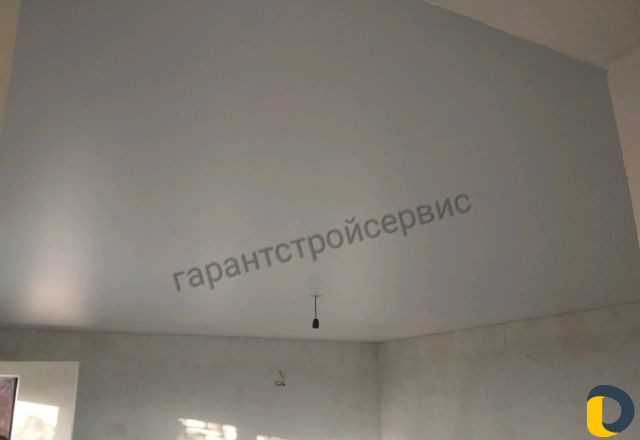 Натяжные потолки при заказе бонус 30ml духи