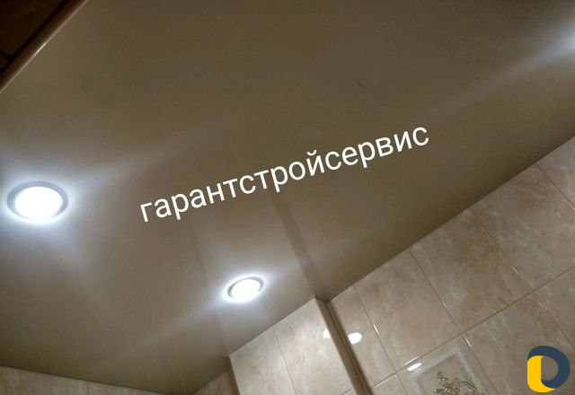 Натяжные потолки при заказе бонус 30ml духи