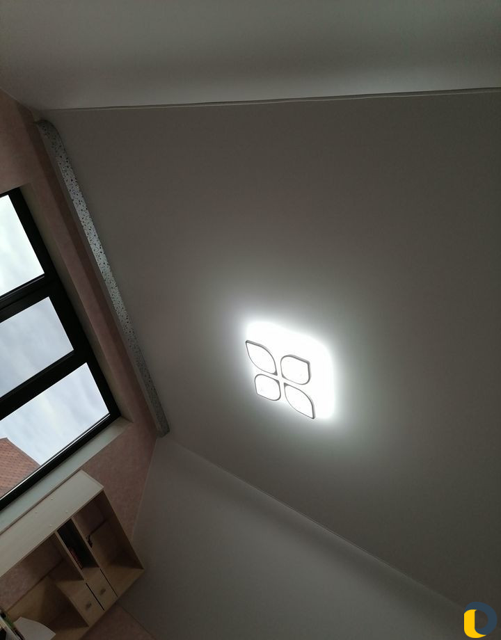 Натяжные потолки также сотрудничаем с ип и ооо