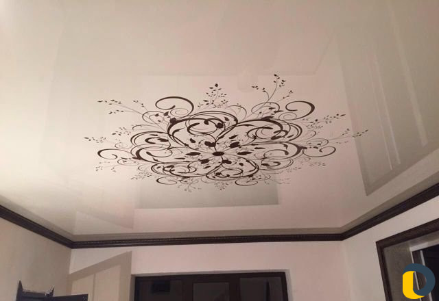 Натяжные потолки