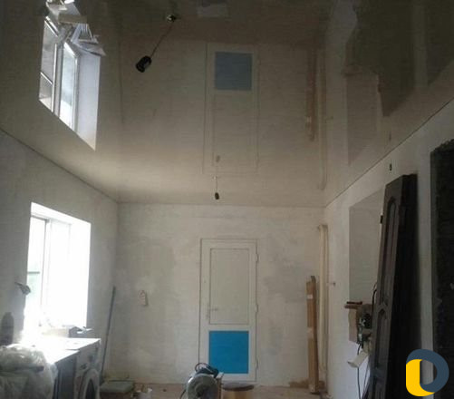 Натяжные потолки