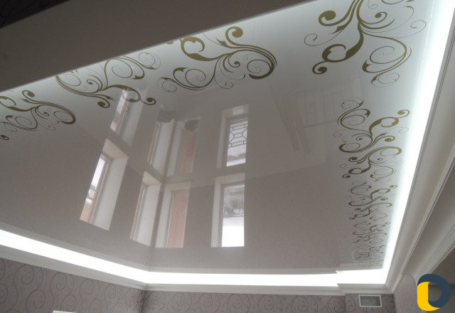 Натяжные потолки