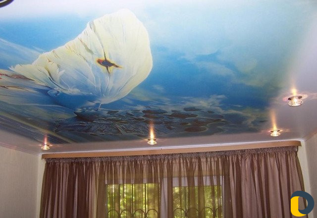 Натяжные потолки