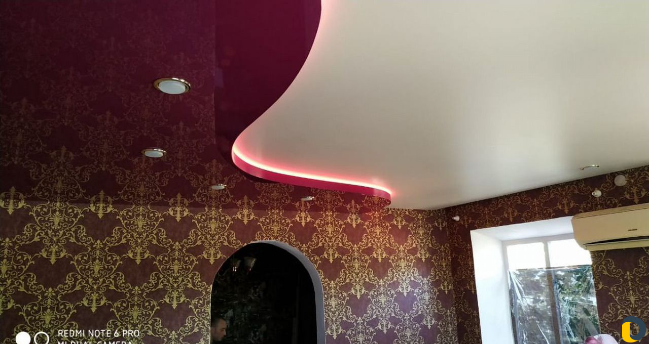 Натяжные потолки