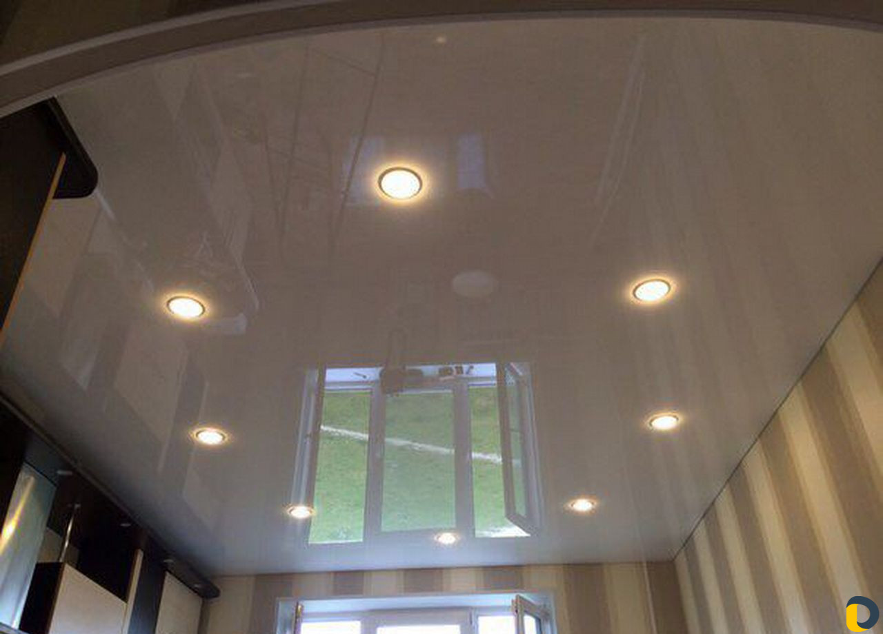 Натяжные потолки