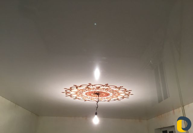 Натяжные потолки
