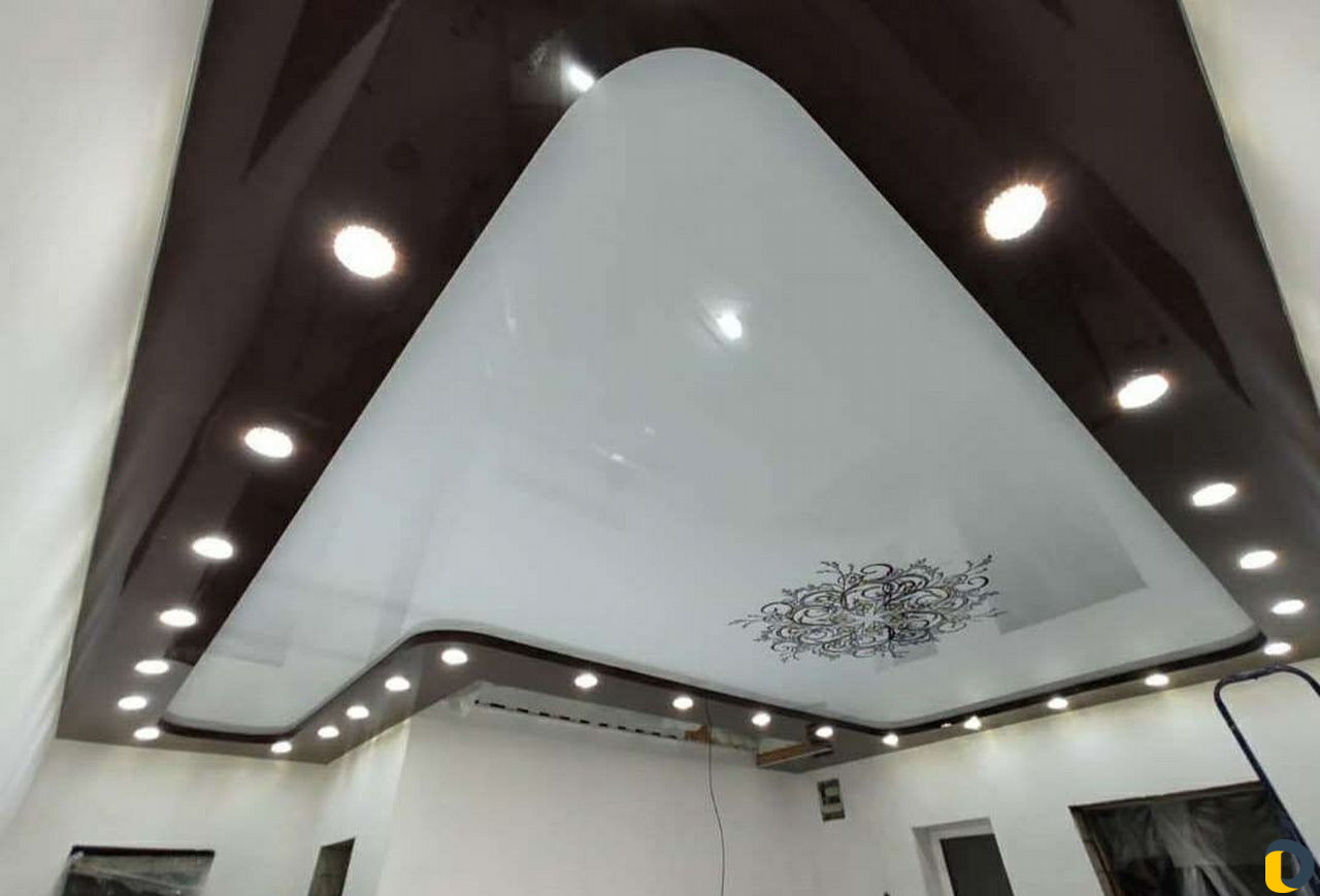 Натяжные потолки