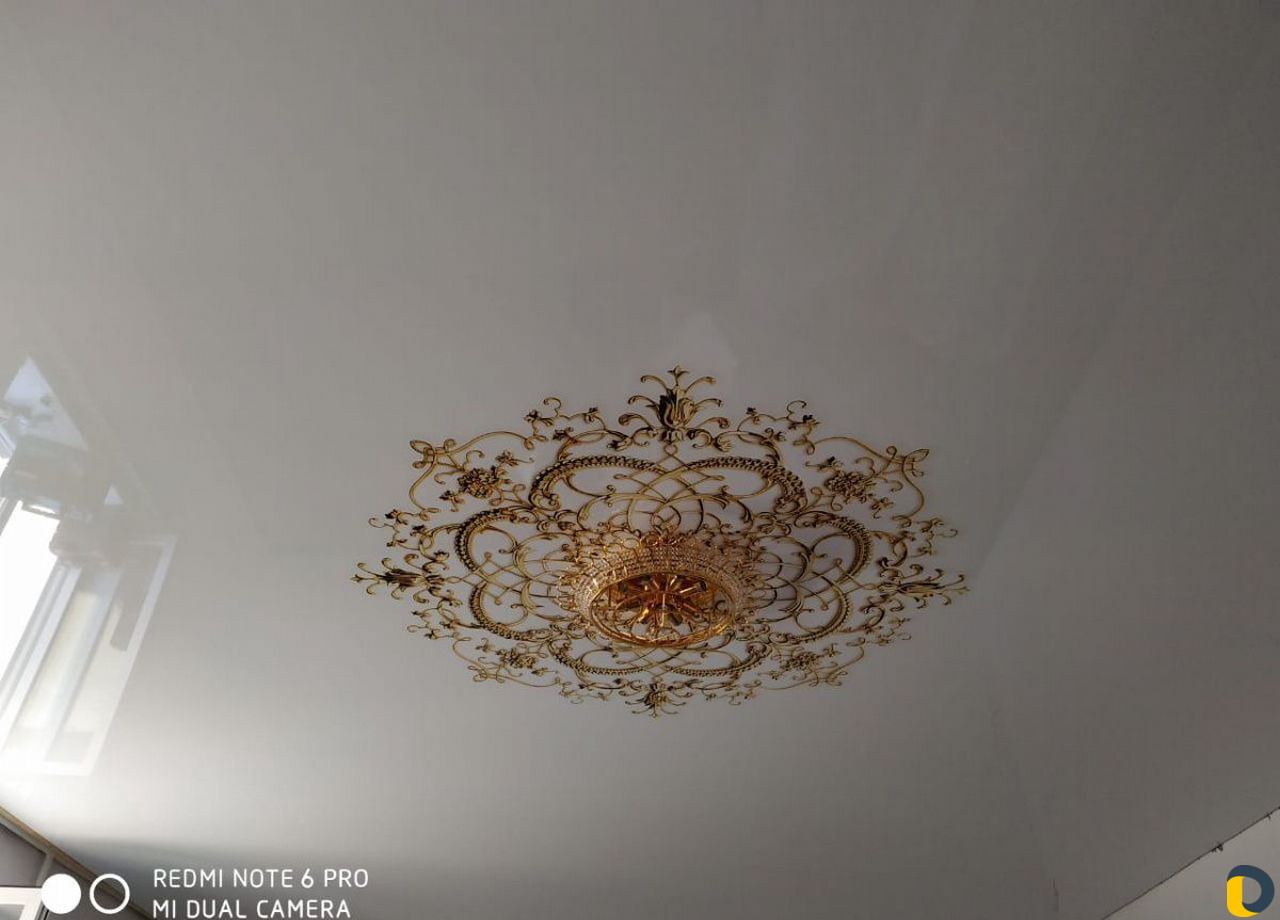 Натяжные потолки