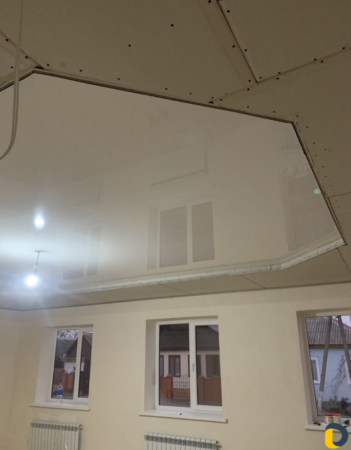 Натяжные потолки