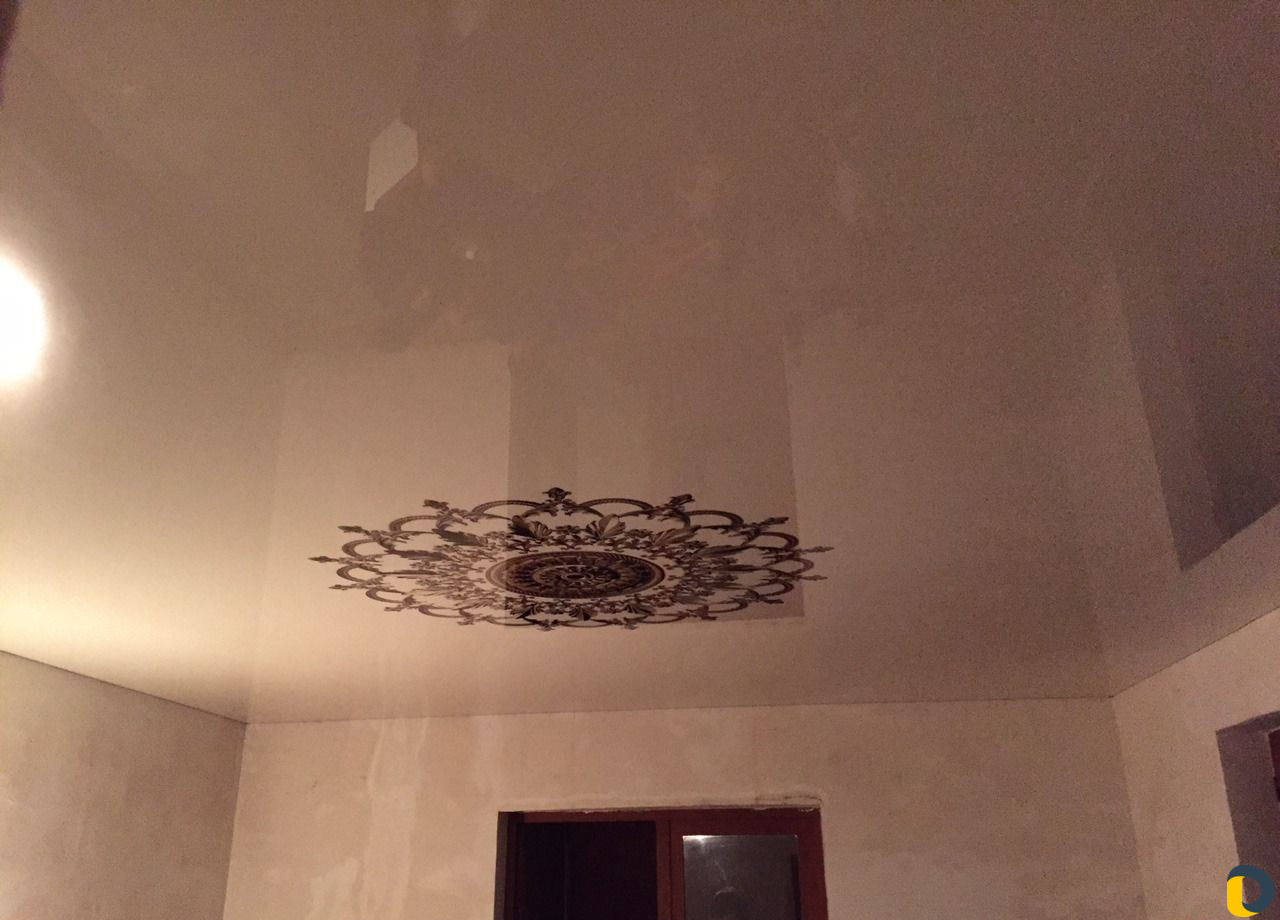 Натяжные потолки
