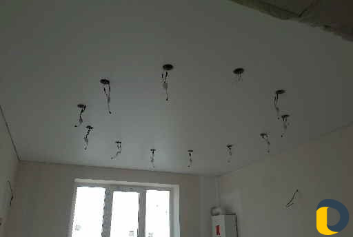 Натяжные потолки