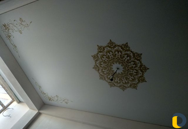 Натяжные потолки