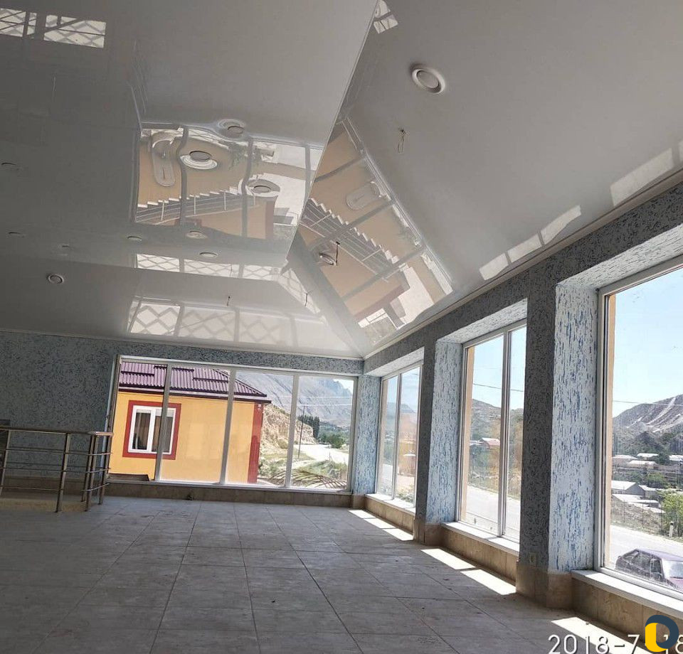 Натяжные потолки