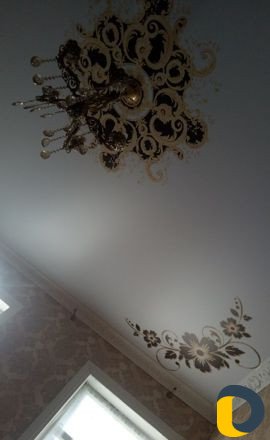 Натяжные потолки