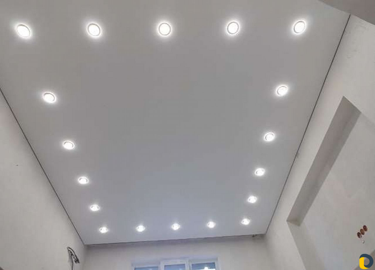 Натяжные потолки