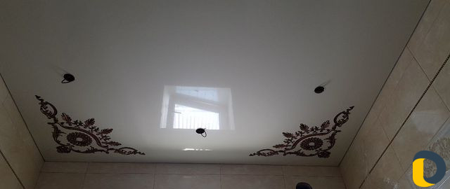 Натяжные потолки