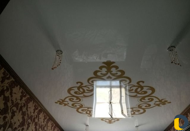 Натяжные потолки